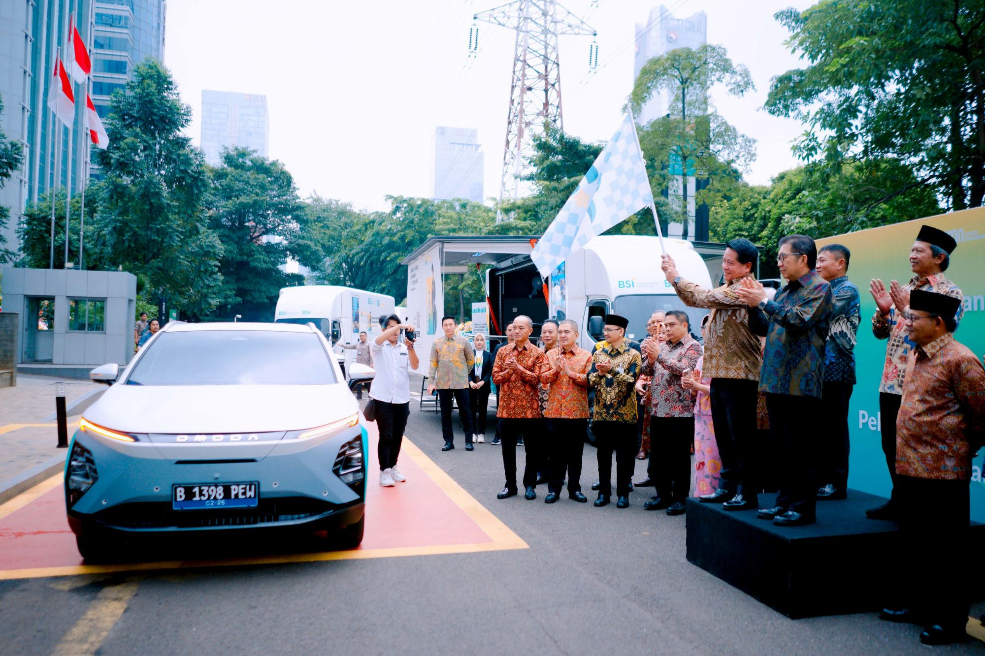 Komitmen ESG Kian Nyata, BSI Hadirkan Digital Carbon Tracking dan 139 Mobil Listrik