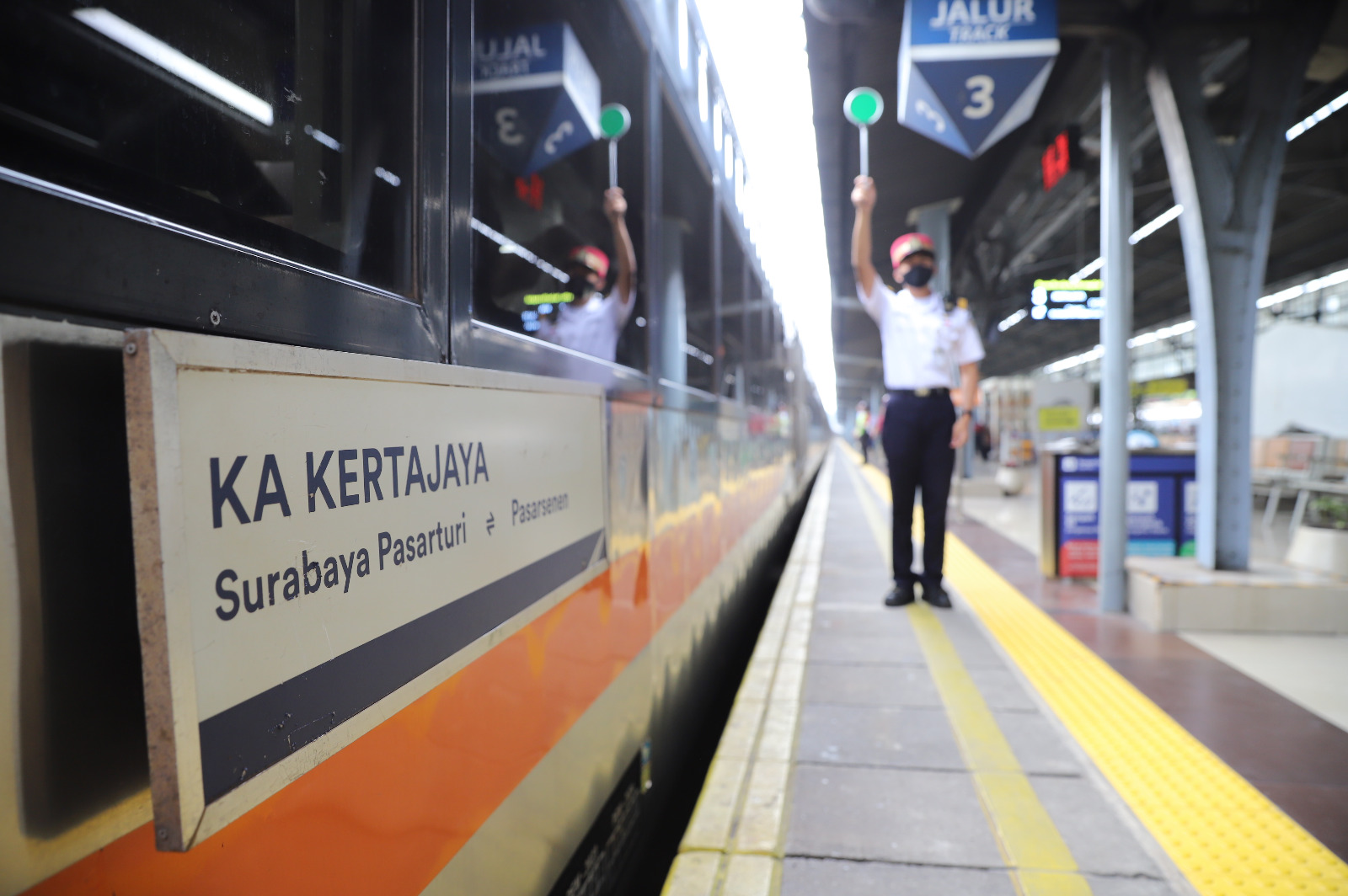 2,3 Juta Tiket Terjual, KAI Siapkan Kapasitas Maksimal untuk Lebaran