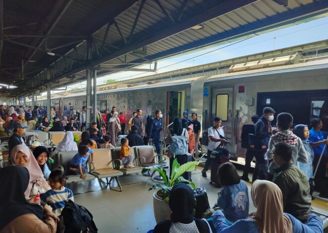 Tiket KA Paskah Ludes! KAI Catat Penjualan 113% di Hari Pertama