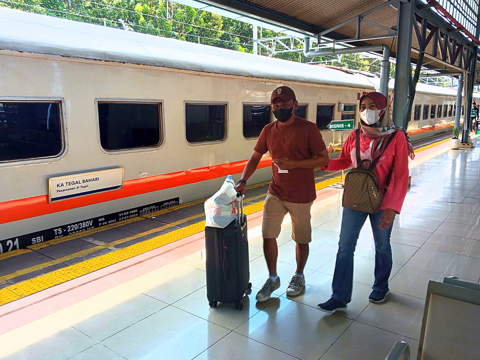 Puncak Arus Balik Kereta Api Jarak Jauh Catat Penjualan Tinggi