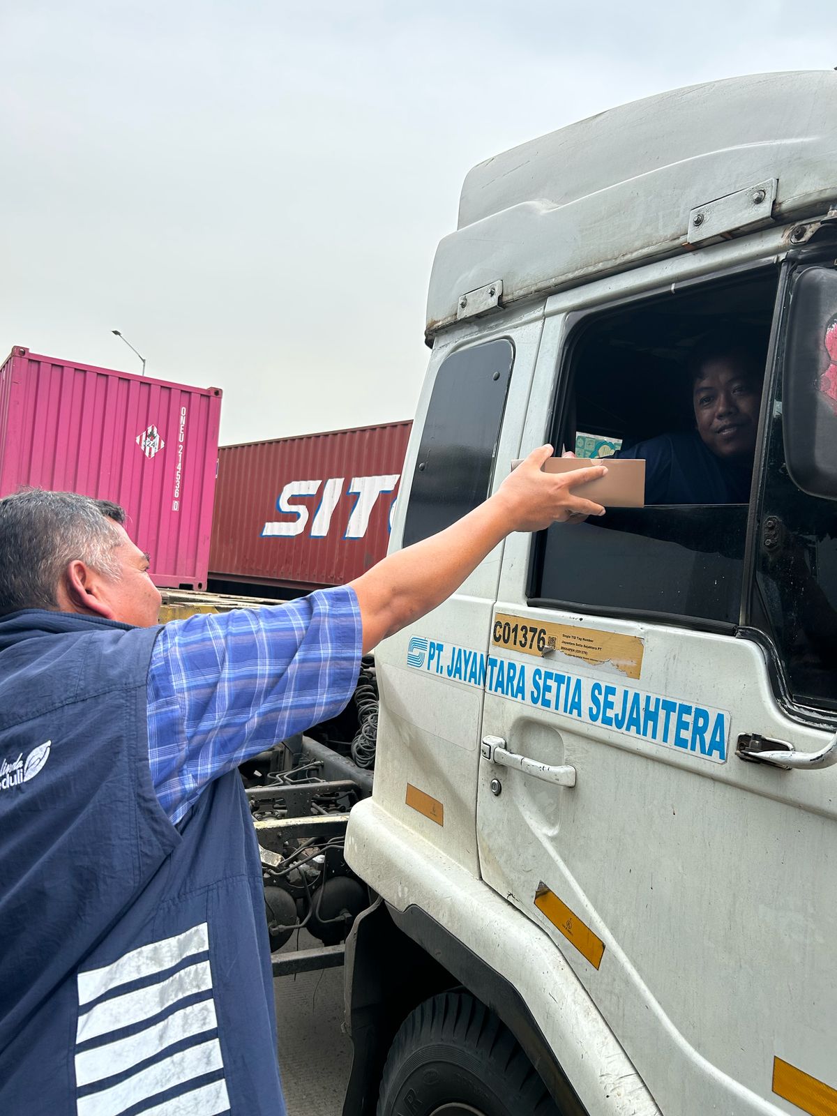 Penanganan Kemacetan Tanjung Priok: Pelindo dan Polisi Lakukan Rekayasa Lalu Lintas