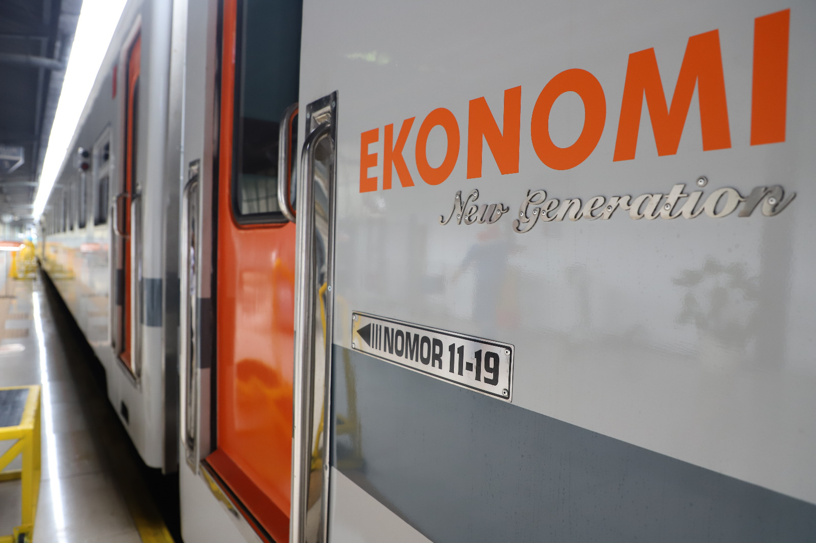 Kereta Api, Sahabat Mobilitas Rakyat