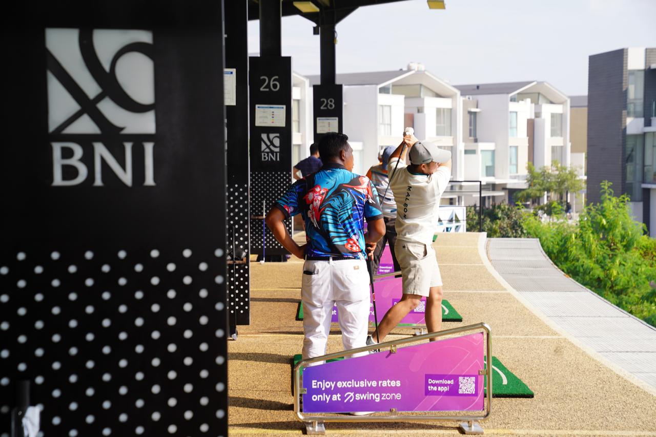 (FOTO) Kolaborasi dan Keceriaan Warnai BNI Gelar Golf Clinic Gen 2.0