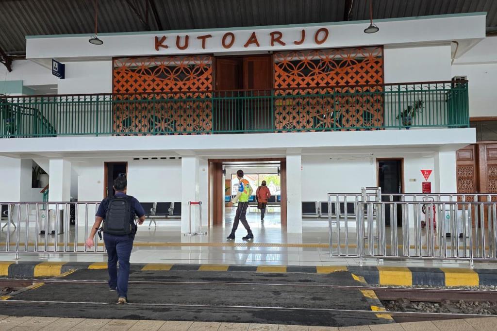 KAI Berikan Solusi Transportasi Nyaman di Libur Kenaikan Yesus Kristus dengan Kursi Ekstra