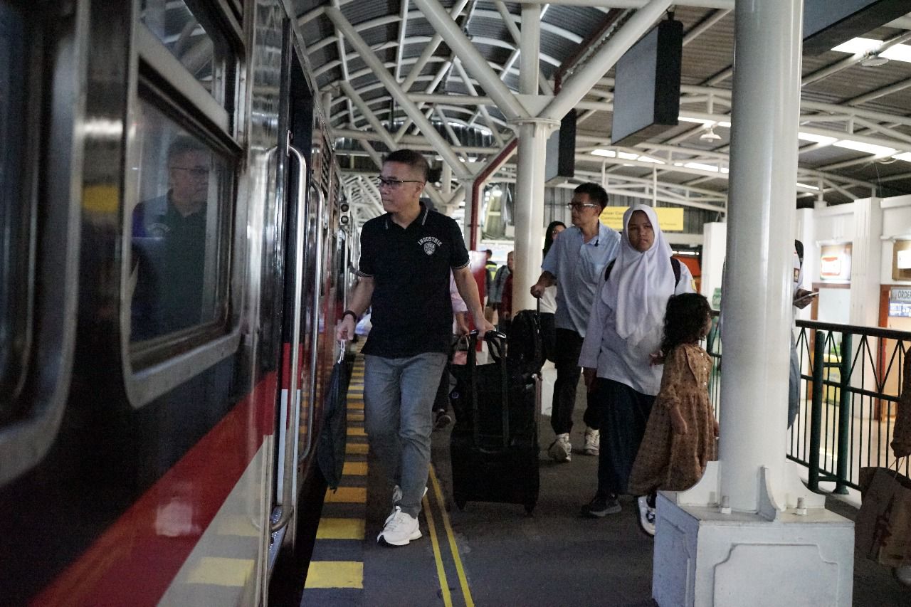 PT Railink Tingkatkan Kenyamanan Bandara Saat Libur Yesus Kristus dengan 376 Perjalanan